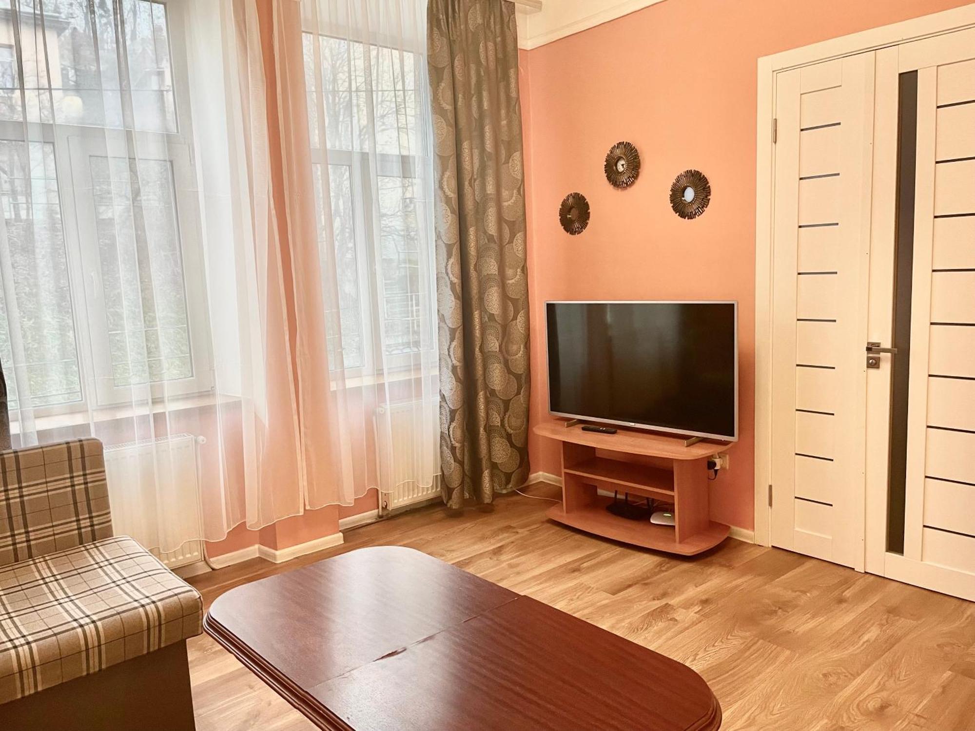 Двохкімнатні Апартаменти В Центри На Князя Лева 11 Lviv Exterior photo